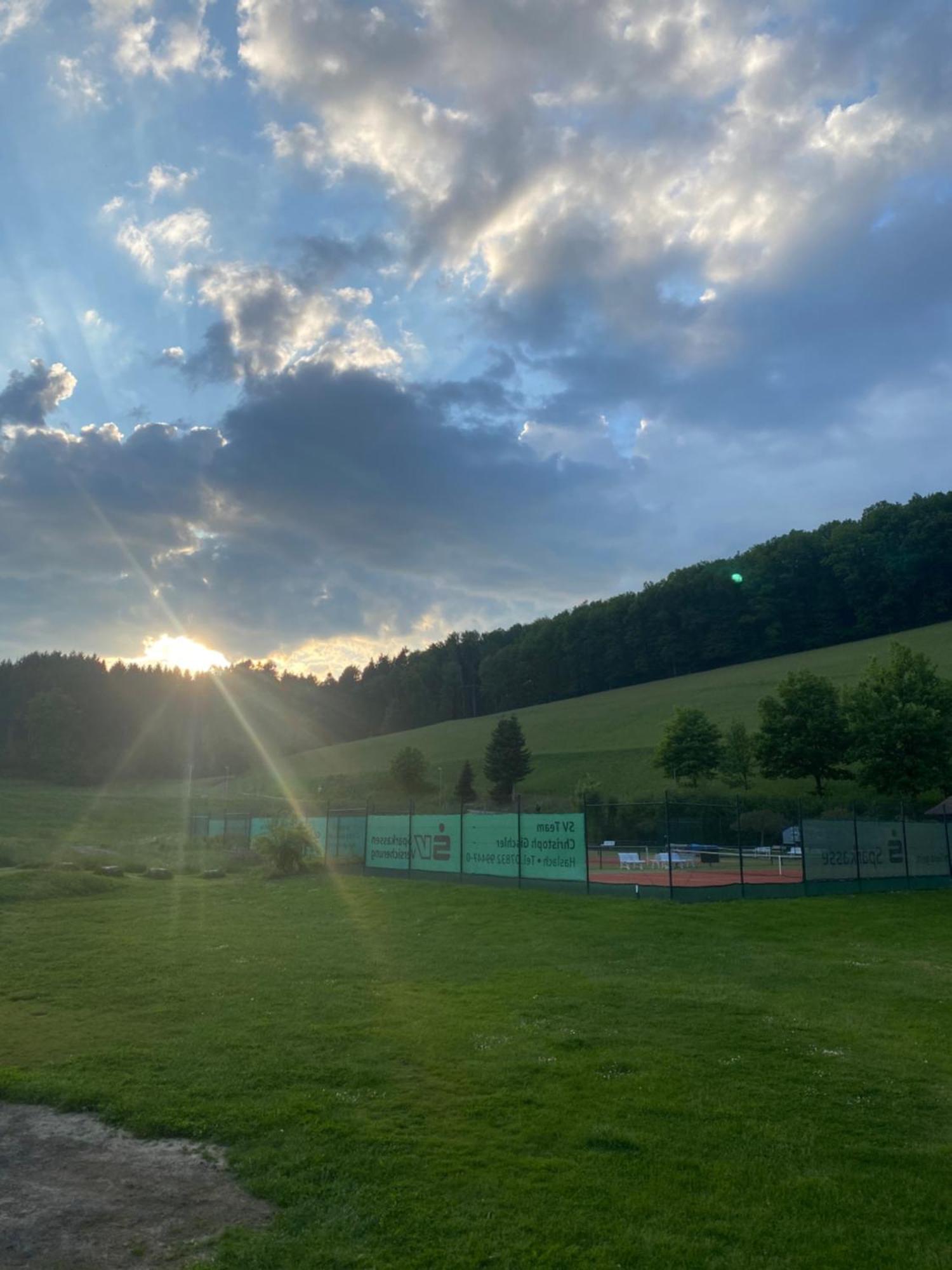 S-Chalet Camping Mit Comfort Im Schwarzwald Steinach  Buitenkant foto